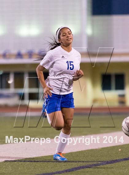 Thumbnail 2 in O'Connor @ South San Antonio (UIL 5A Bi-District Playoff) photogallery.