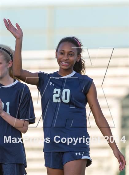 Thumbnail 3 in O'Connor @ South San Antonio (UIL 5A Bi-District Playoff) photogallery.