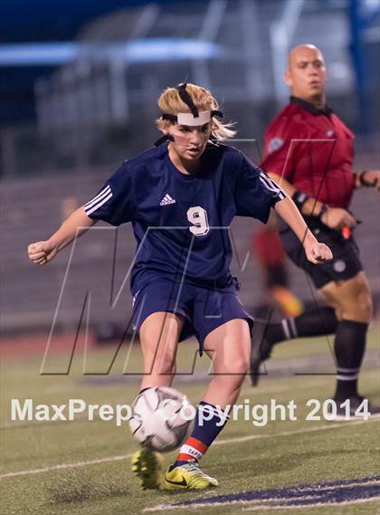 Thumbnail 2 in O'Connor @ South San Antonio (UIL 5A Bi-District Playoff) photogallery.