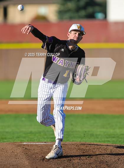 Thumbnail 3 in Wayne vs. Bryce Valley (UHSAA 1A Second Round) photogallery.