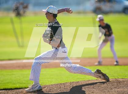 Thumbnail 3 in Wayne vs. Bryce Valley (UHSAA 1A Second Round) photogallery.