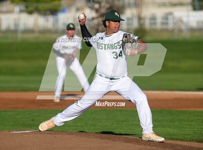 Thumbnail 2 in Wayne vs. Bryce Valley (UHSAA 1A Second Round) photogallery.