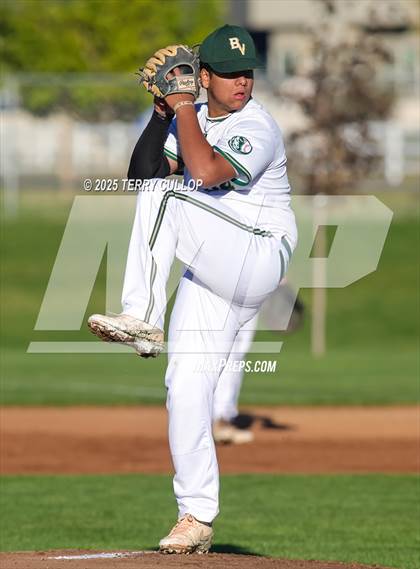 Thumbnail 3 in Wayne vs. Bryce Valley (UHSAA 1A Second Round) photogallery.