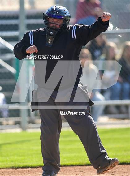 Thumbnail 2 in Wayne vs. Bryce Valley (UHSAA 1A Second Round) photogallery.