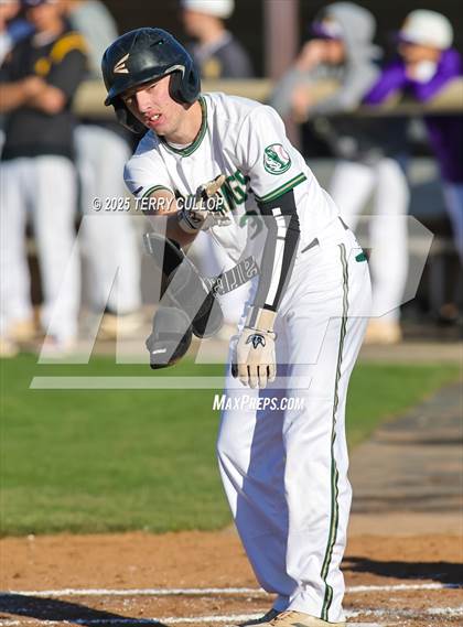 Thumbnail 2 in Wayne vs. Bryce Valley (UHSAA 1A Second Round) photogallery.