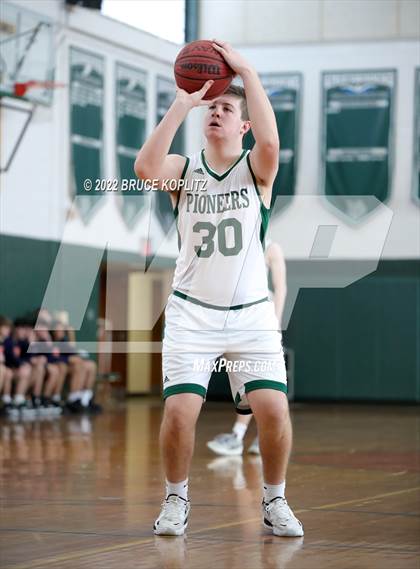 Thumbnail 1 in Mountain Lakes @ New Providence photogallery.
