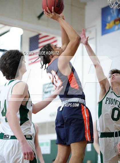 Thumbnail 2 in Mountain Lakes @ New Providence photogallery.