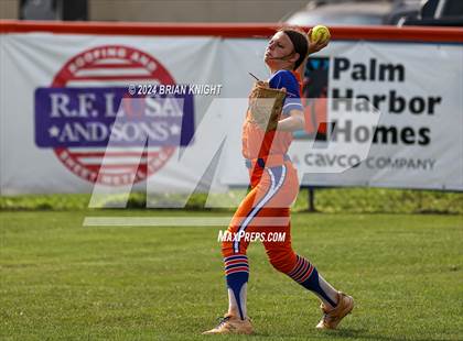 Thumbnail 1 in Auburndale vs Bartow photogallery.