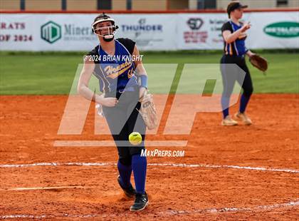 Thumbnail 2 in Auburndale vs Bartow photogallery.