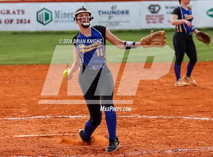 Thumbnail 1 in Auburndale vs Bartow photogallery.