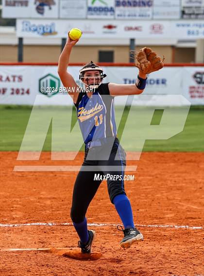 Thumbnail 3 in Auburndale vs Bartow photogallery.