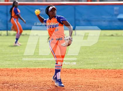 Thumbnail 3 in Auburndale vs Bartow photogallery.
