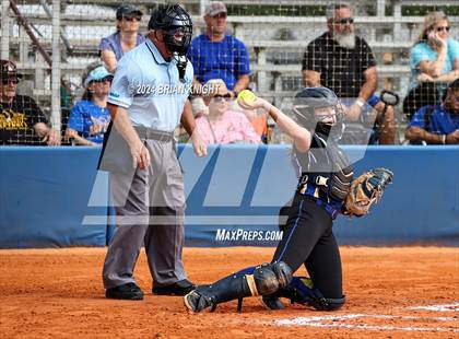 Thumbnail 1 in Auburndale vs Bartow photogallery.