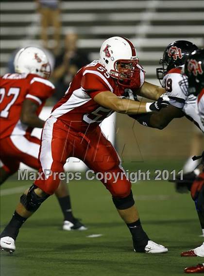 Thumbnail 3 in Oak Hills vs. La Salle (Skyline Chili Crosstown Showdown) photogallery.