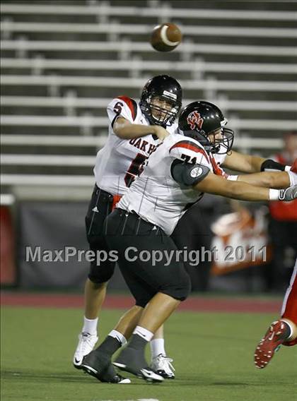 Thumbnail 1 in Oak Hills vs. La Salle (Skyline Chili Crosstown Showdown) photogallery.