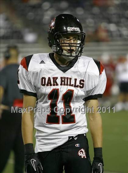 Thumbnail 2 in Oak Hills vs. La Salle (Skyline Chili Crosstown Showdown) photogallery.