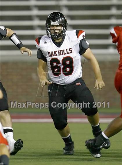 Thumbnail 2 in Oak Hills vs. La Salle (Skyline Chili Crosstown Showdown) photogallery.