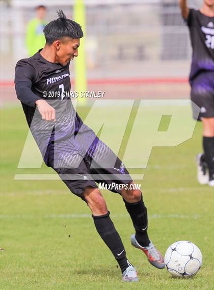 Thumbnail 3 in Camelback vs Valley Vista (Agua Fria Invitational) photogallery.