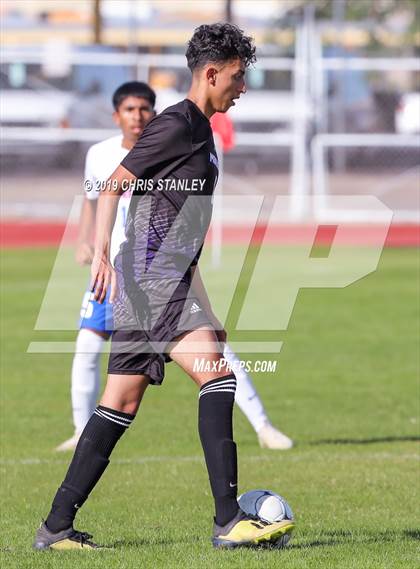 Thumbnail 1 in Camelback vs Valley Vista (Agua Fria Invitational) photogallery.