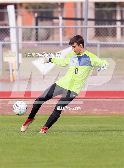 Thumbnail 2 in Camelback vs Valley Vista (Agua Fria Invitational) photogallery.