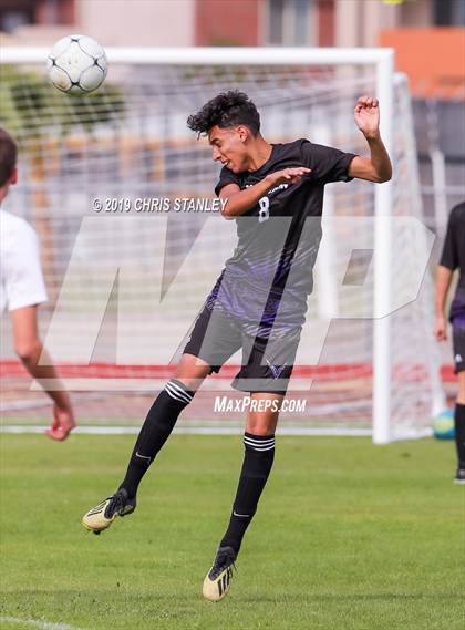 Thumbnail 1 in Camelback vs Valley Vista (Agua Fria Invitational) photogallery.