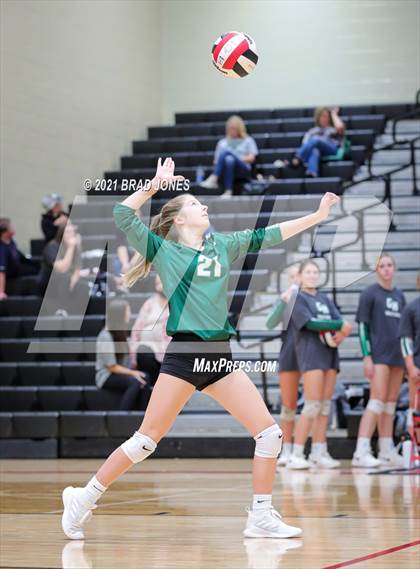 Thumbnail 1 in Green Hill @ Ravenwood photogallery.