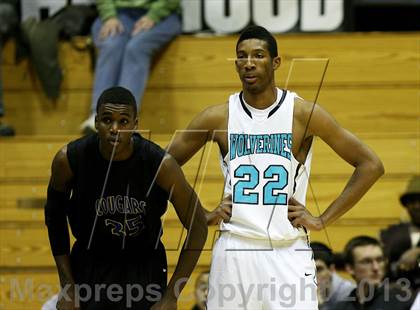Thumbnail 1 in Deer Valley vs. Newark Memorial (Martin Luther King Classic) photogallery.