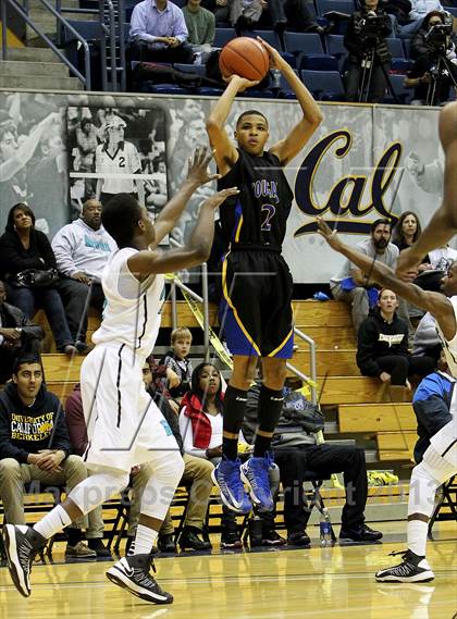 Thumbnail 3 in Deer Valley vs. Newark Memorial (Martin Luther King Classic) photogallery.