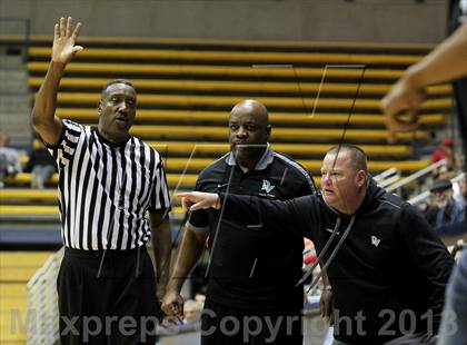 Thumbnail 2 in Deer Valley vs. Newark Memorial (Martin Luther King Classic) photogallery.