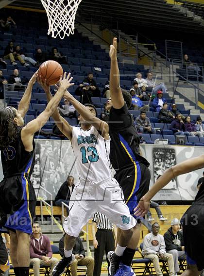 Thumbnail 3 in Deer Valley vs. Newark Memorial (Martin Luther King Classic) photogallery.
