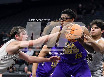 Thumbnail 1 in Lynwood vs. Sierra (CIF State D5 Final) photogallery.