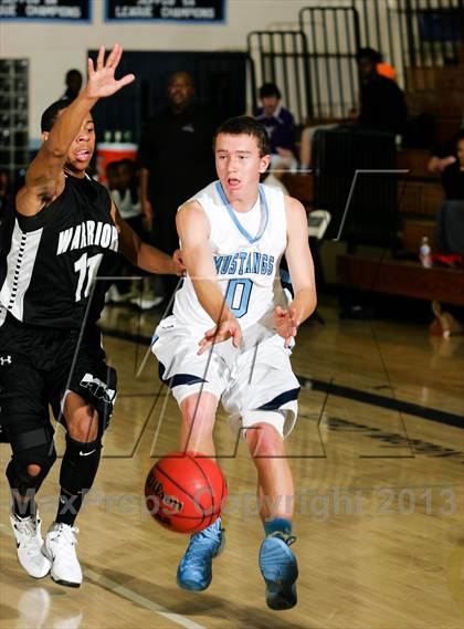 Thumbnail 3 in Montbello vs. Ralston Valley (Ralston Roundup) photogallery.