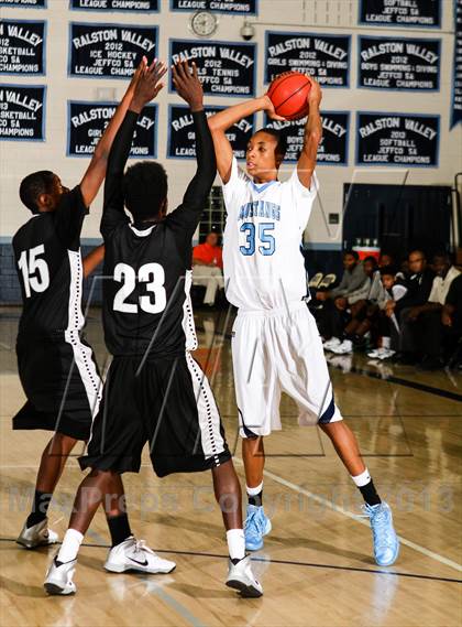 Thumbnail 3 in Montbello vs. Ralston Valley (Ralston Roundup) photogallery.