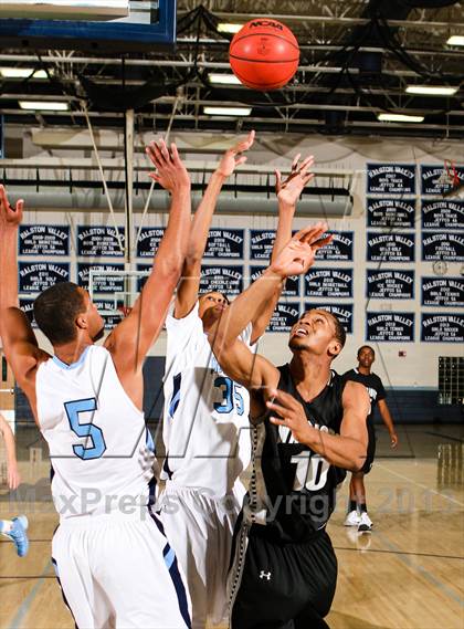 Thumbnail 1 in Montbello vs. Ralston Valley (Ralston Roundup) photogallery.
