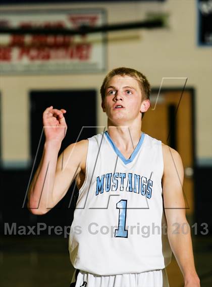 Thumbnail 3 in Montbello vs. Ralston Valley (Ralston Roundup) photogallery.