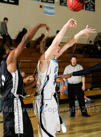 Thumbnail 2 in Montbello vs. Ralston Valley (Ralston Roundup) photogallery.