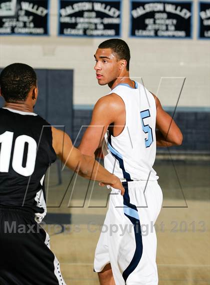 Thumbnail 2 in Montbello vs. Ralston Valley (Ralston Roundup) photogallery.