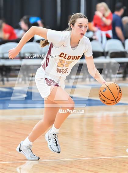 Thumbnail 2 in Ontario Christian vs. Clovis West (Section 7) photogallery.