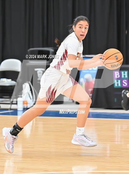 Thumbnail 2 in Ontario Christian vs. Clovis West (Section 7) photogallery.