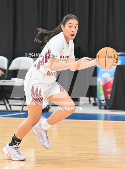Thumbnail 1 in Ontario Christian vs. Clovis West (Section 7) photogallery.