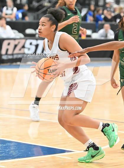 Thumbnail 3 in Ontario Christian vs. Clovis West (Section 7) photogallery.