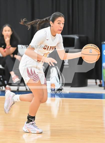 Thumbnail 3 in Ontario Christian vs. Clovis West (Section 7) photogallery.