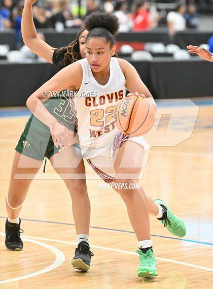 Thumbnail 1 in Ontario Christian vs. Clovis West (Section 7) photogallery.