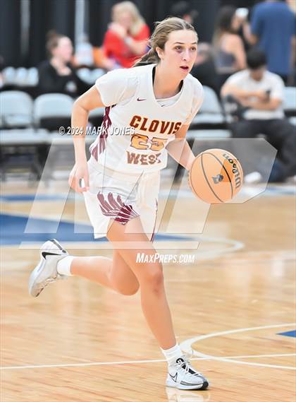 Thumbnail 1 in Ontario Christian vs. Clovis West (Section 7) photogallery.