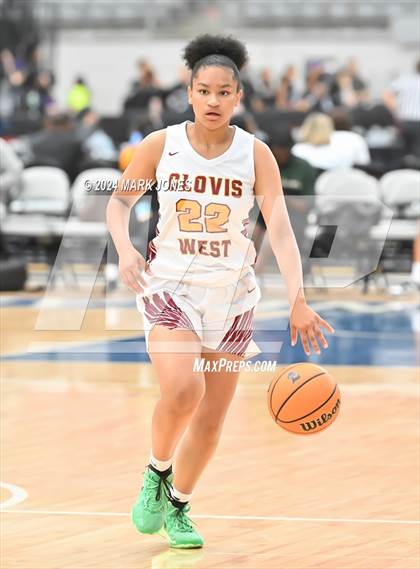 Thumbnail 2 in Ontario Christian vs. Clovis West (Section 7) photogallery.