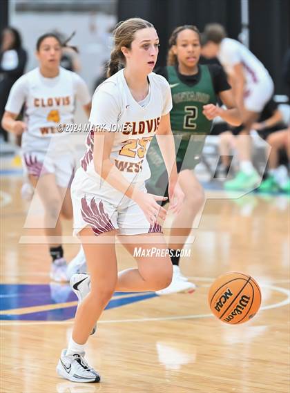 Thumbnail 3 in Ontario Christian vs. Clovis West (Section 7) photogallery.