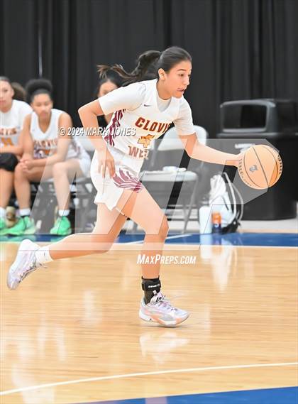 Thumbnail 2 in Ontario Christian vs. Clovis West (Section 7) photogallery.