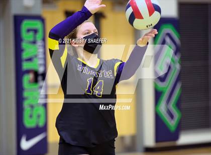 Thumbnail 2 in Corinth Holders vs. Green Level  photogallery.