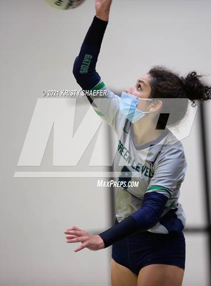 Thumbnail 1 in Corinth Holders vs. Green Level  photogallery.
