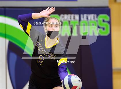 Thumbnail 1 in Corinth Holders vs. Green Level  photogallery.